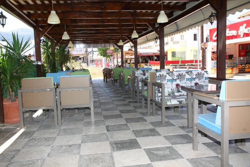 Le Palme Apartment มาเลีย ภายนอก รูปภาพ